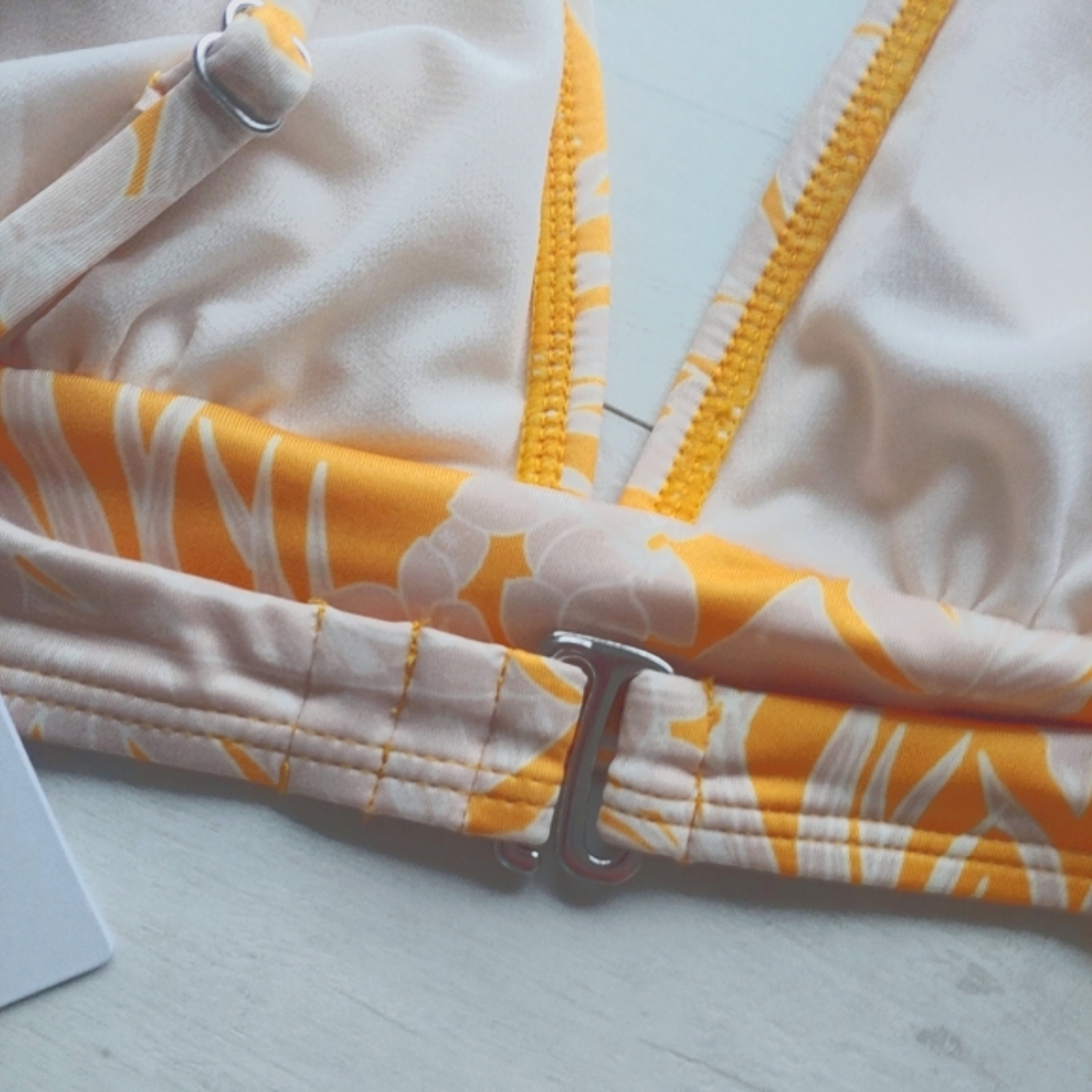 HURLEY NEW Tropical Sunburst Bikini Set - Picture 6 of 11
